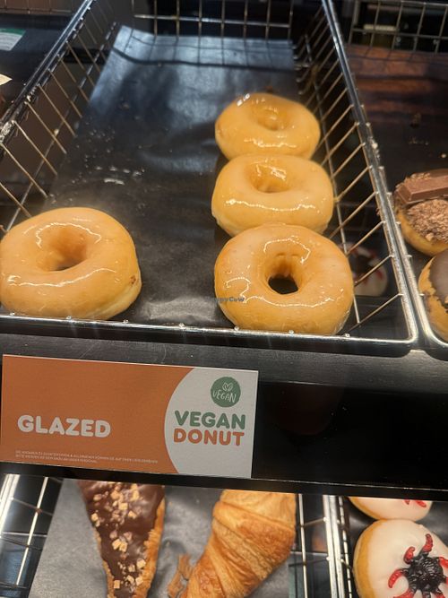 vegan  at Dunkin' - U-Bhf. Friedrichstr in Berlin
