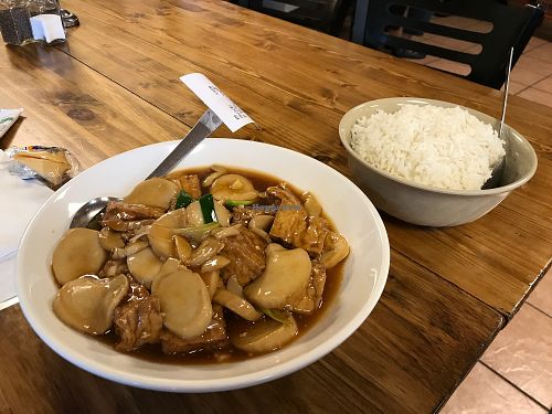 Tofu and oyster mushrooms at Golden Harbor in Champaign