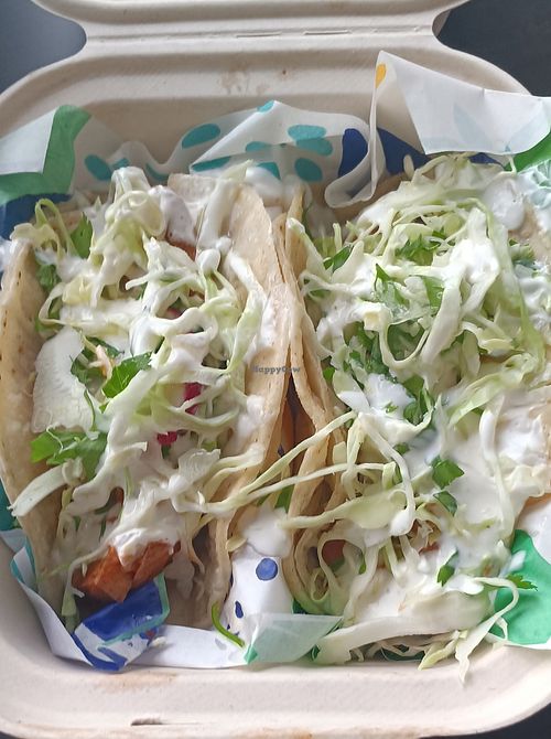 Not vegan sauce given on vegan option at Cholita Linda in San Francisco