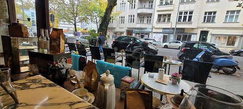  at Frau Behrens Torten - Wilmersdorfer Straße in Berlin