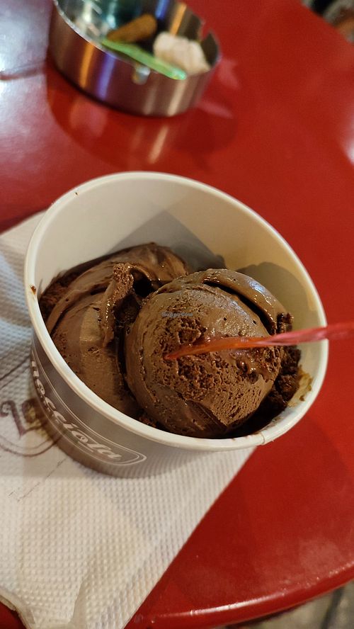 Chocolate fondonte at La Nocciola in Tirana