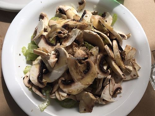 Mushroom carpaccio without Parmesan  at Pizzeria Pepe Verde in Ericeira