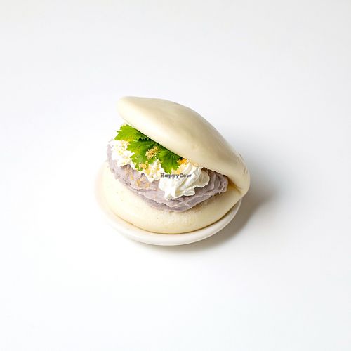 Vegan BAO (Taro) at DAYLILY KAMPO STAND  in Osaka