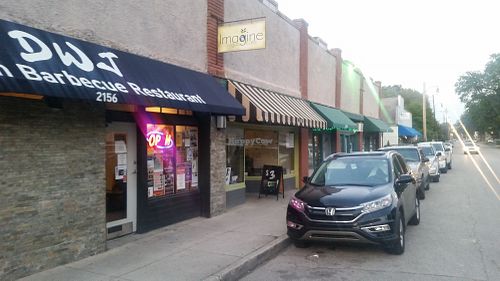 Imagine Vegan Cafe
I visited this Vegan Restaurant for the first time on Sep 24, 2017. I was passing through Memphis, and used the Happy Cow App on my phone to locate an open Veg Restaurant. This one was open, and I saw some of the poor reviews, but tried it anyway.

Parking could be an issue, but I found a spot, prices weren't low, but the food was good, and the  dessert cookie took me days to eat

More pics here
http://whatdoyoueatthen.com/imagine-vegan-cafe-memphis-tn/

Homey eatery featuring vegan entrees, sandwiches, salads & desserts, plus brunch & a kids' menu.

My Instagram Review
https://www.instagram.com/p/BZfRqD6h-NC/?taken-by=whatdoyoueatthen at Imagine Vegan Cafe in Memphis