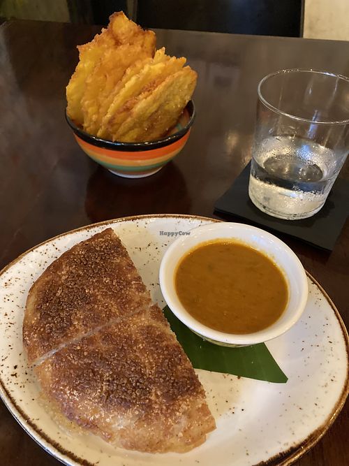 Concolon and Patacones at Fonda Lo Que Hay in Panama City