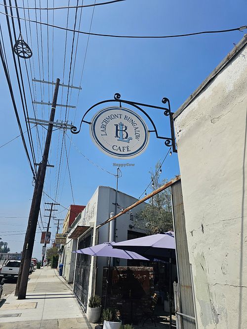  at Larchmont Bungalow Cafe in Los Angeles