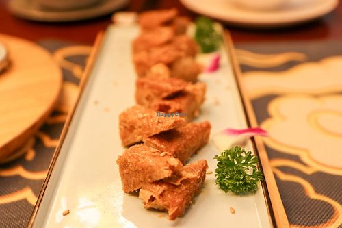 seitan at Heyun Lingering Garden - 荷韵流园 in Guilin