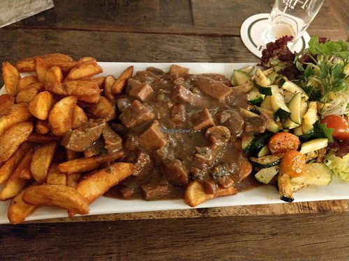 Vegan "Schmorgulasch" at Rietkötter in Bochum