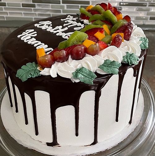            Vanilla Cakes.
Our beautiful and tasty layered vanilla cake topped with fresh fruits and a rich chocolate ganache is the perfect treat for that special occasion. at Vegan Delights LG Inc in Sioux Lookout