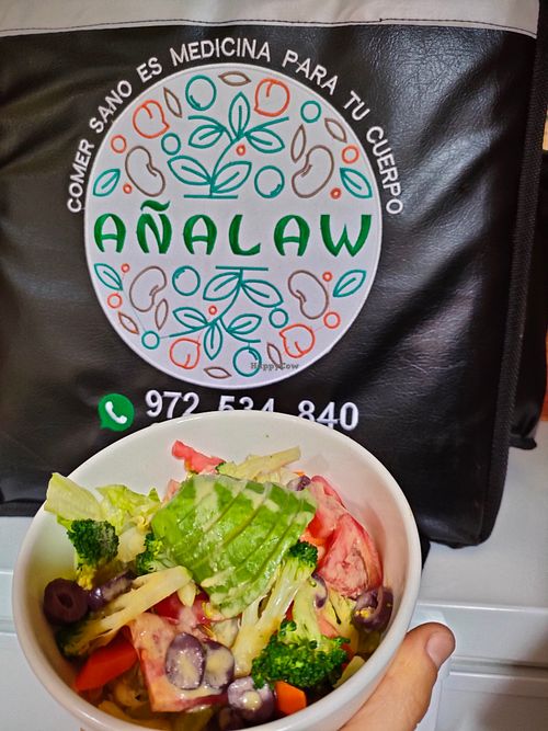 Rica ensalada de vegetales frescos. at Añalaw in Lima