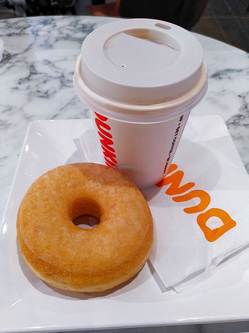 Glazed Donut + Coffee at Dunkin' - Stationsplein in Amsterdam