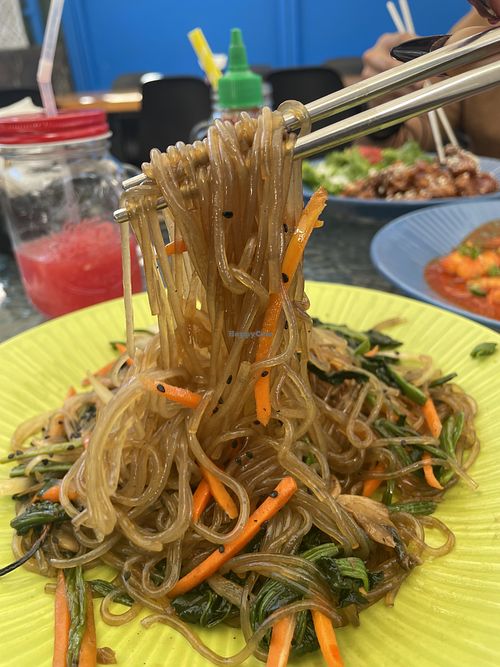 Fideo de camote con verduras salteadas y salsa de soya   at Lucky Seoul in Guadalajara