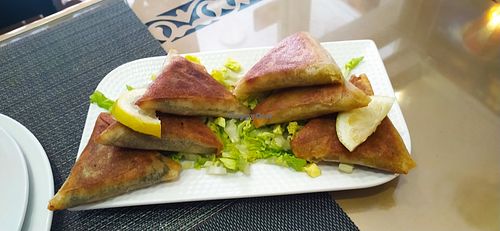 Briwat de espinacas y de verduras at La Mediterránea in Albacete