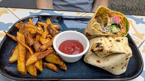 Middle Eastern wrap at Fala Fala in Funchal
