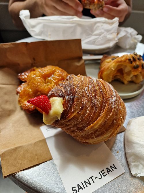 Strawberry vanilla filled at Saint-Jean in Amsterdam