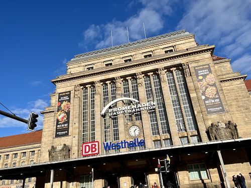 advertizing banners at Frittenwerk - Hbf Leipzig in Leipzig