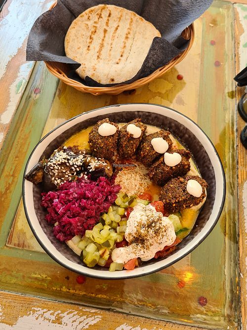 Image of 2eat Falafel & Hummus