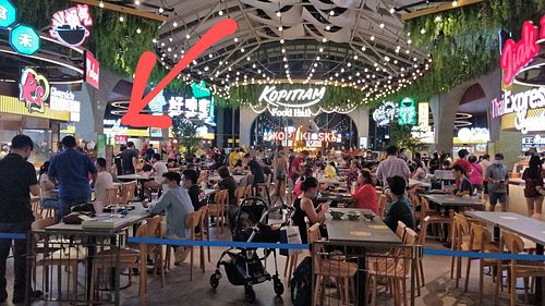 Located at stall 8 of kopitiam Food Hall level of Jurong Point 1 at Green Age 菩提素 - Jurong Point 1 in West Singapore