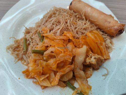 Economic bee hoon with curry vegetables and spring roll at Green Age 菩提素 - Jurong Point 1 in West Singapore