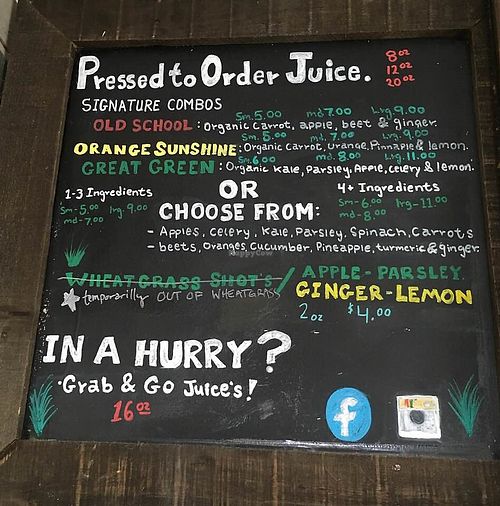 Juice menu at delisheeeYo in Hilton Head Island