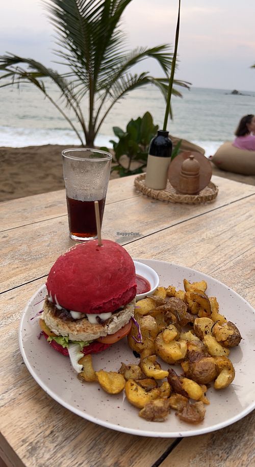   at THE SLOW in Mirissa