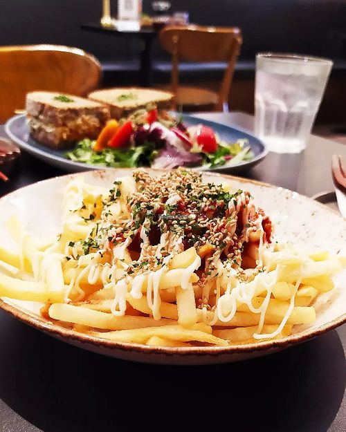 Hooked on Gochujang Fries at Am I Addicted in Central Singapore