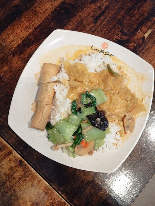Rice with veggies  at Uniquely Vegetarian 优素 in Central Singapore
