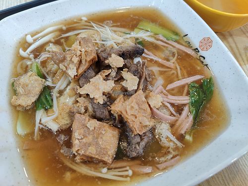 Sliced fish Hor fun at Uniquely Vegetarian 优素 in Central Singapore