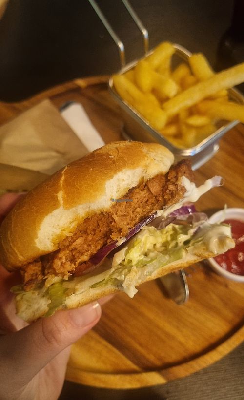 Vegan burger at Parrilla in Tromsoe