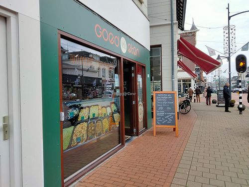 Outside at Goed Eten in Velp