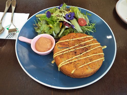 Vegan Spanish omelette at LN Fortunate Coffee in Shanghai