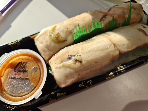 Rice paper rolls at Old Man Pho in Melbourne