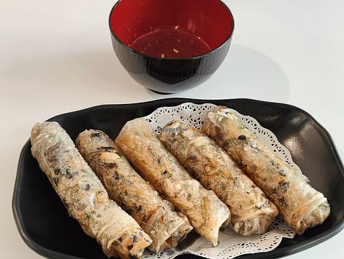 Vietnamese spring rolls at Soul Kind Cafe in West Singapore
