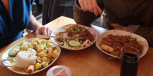  at Mabuhay  in Berlin