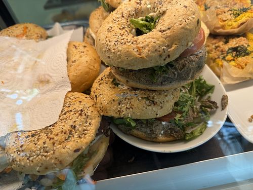 bagels  at Café Rotkehlchen - Merowingerstraße in Cologne