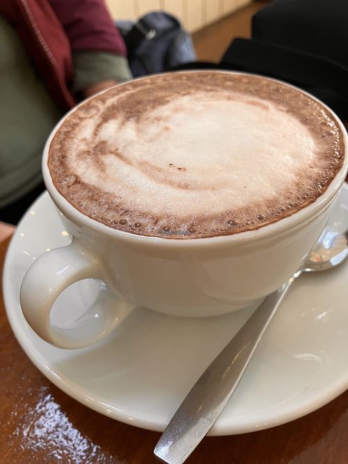   at Café Rotkehlchen - Merowingerstraße in Cologne