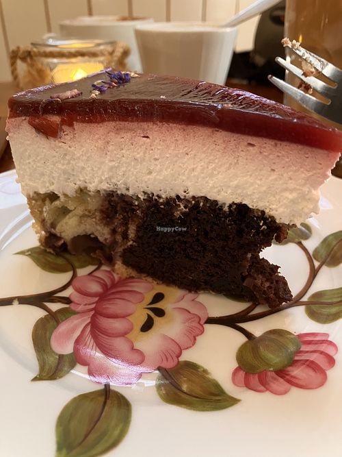   at Café Rotkehlchen - Merowingerstraße in Cologne