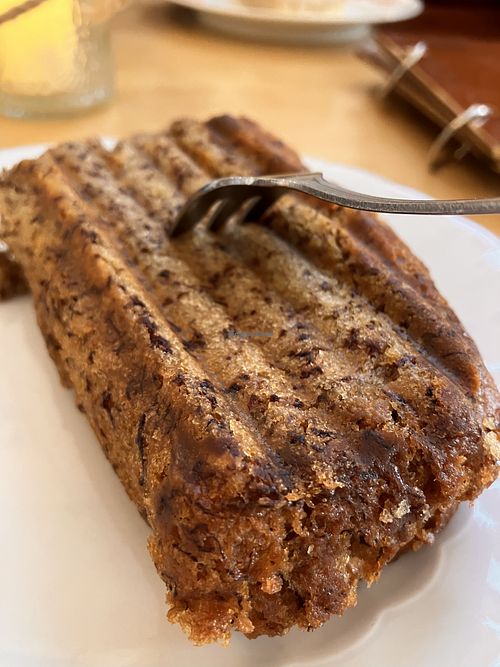   at Café Rotkehlchen - Merowingerstraße in Cologne