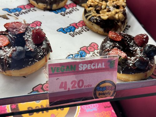 vegan donuts  at TopTop Donuts in Cologne