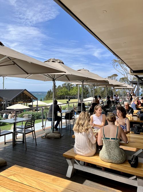   at Huskisson Hotel in Huskisson