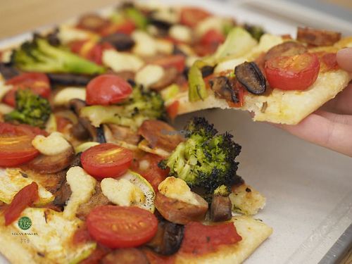 Pizza at 素生麦 - Vegan Bakery in Suzhou