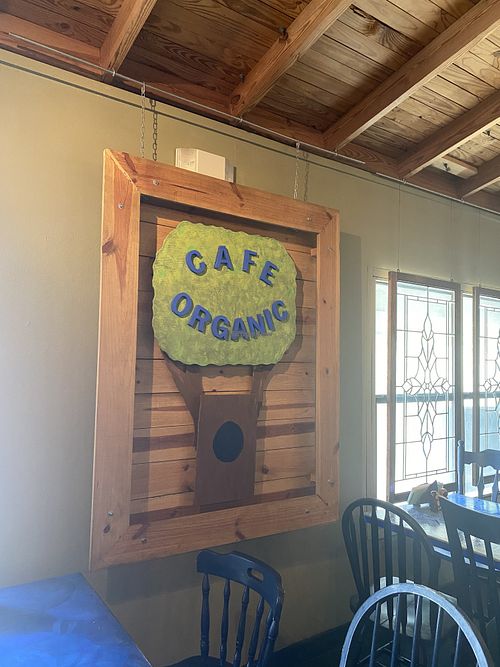 Decor at Cafe Organic in Fort Walton Beach