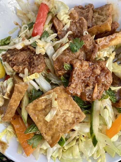 Lettuce bowl with tofu and veggie beef  at ItsAWrap in Morrisville