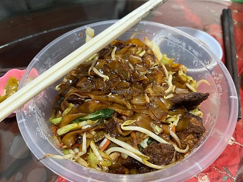 Fried kway teow 8/10  at Superior Green Vegetarian 御素缘 in Northeast Singapore