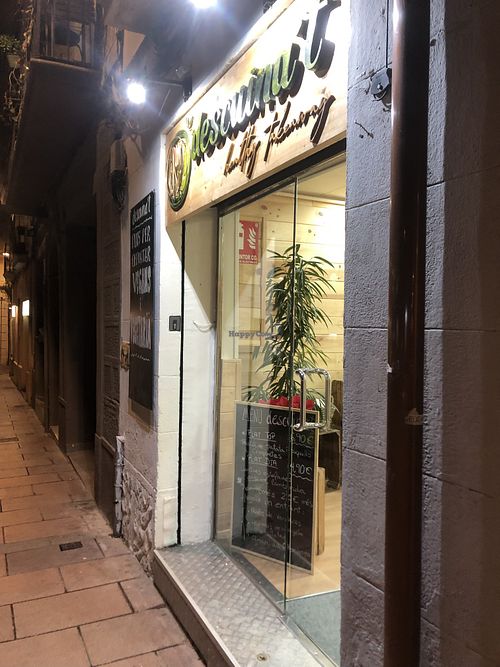 Entrance  #Veganuary at Descuina't in Barcelona