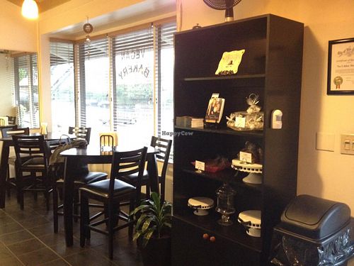 inside at No Udder Desserts in Woodland Hills