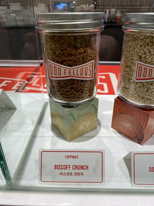 Love me some biscoff!  at OddFellows in Seoul