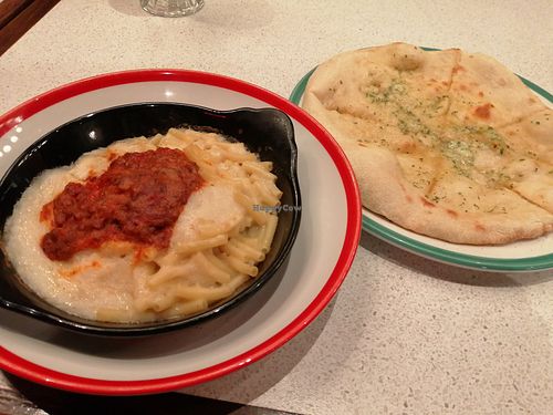 Mac and cheese. Garlic bread at Frankie & Benny's - Highcross Shopping Centre in Leicester