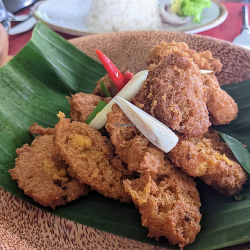 Perkedel jagung at vegan cooking class with Chef Misdar at Ayada Maldives in Maguhdhuvaa Island
