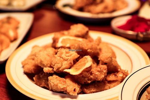 orange chicken at Camouflage in Seoul